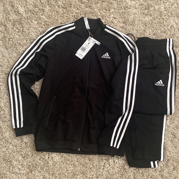 Adidas Sweatsuit - Picture 4 of 4
